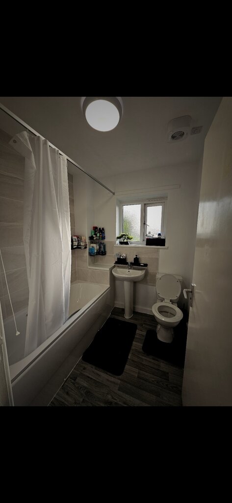Photo 3 of Bradford property
