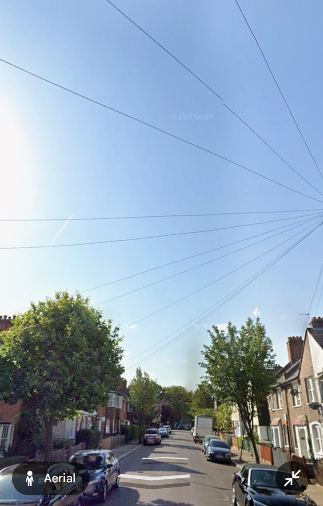 Photo 2 of London property