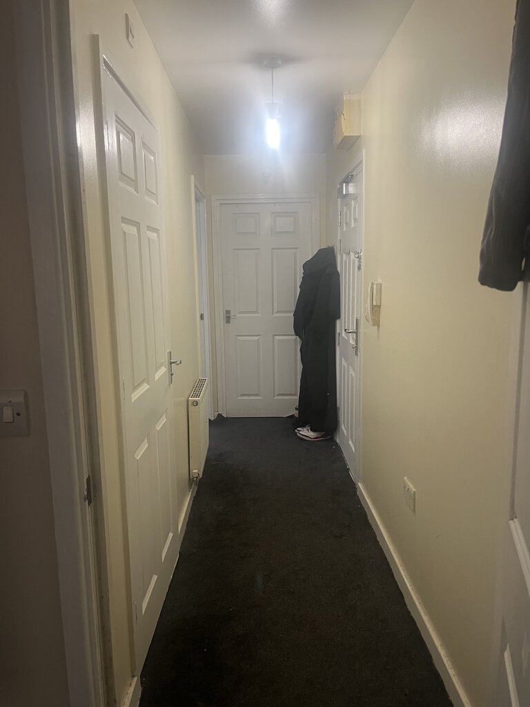 Photo 2 of Greenhithe property