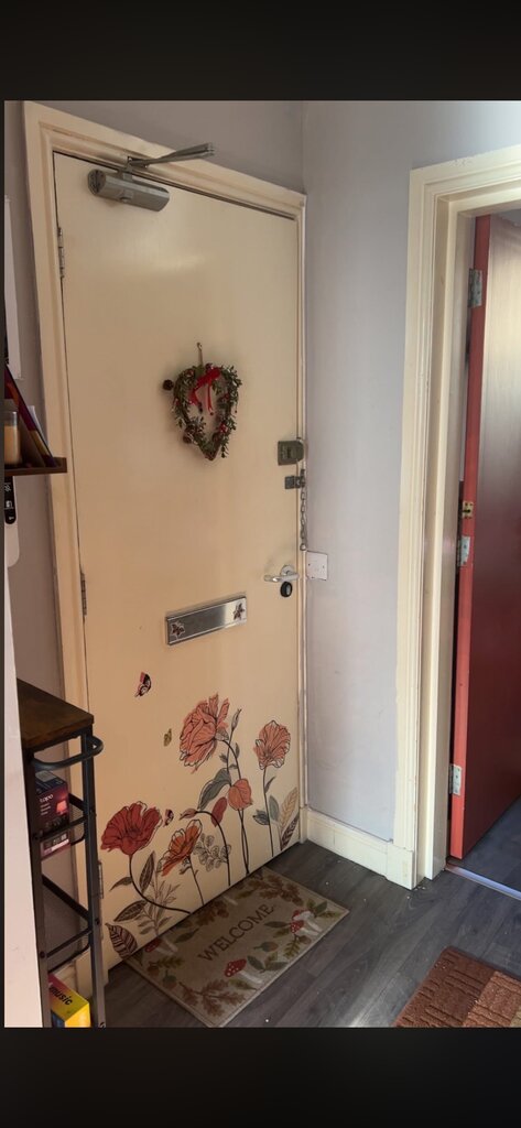 Photo 3 of Glasgow property