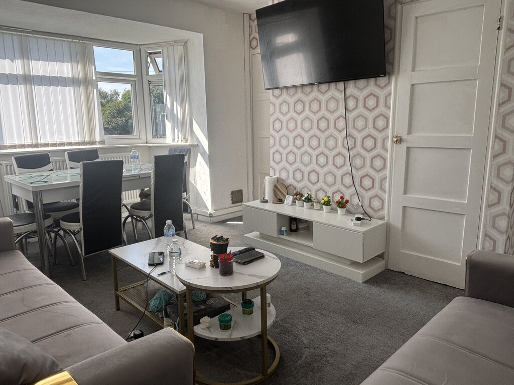 Photo 2 of Bacup property