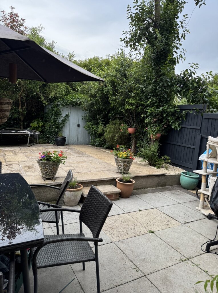 Photo 2 of Trafford property