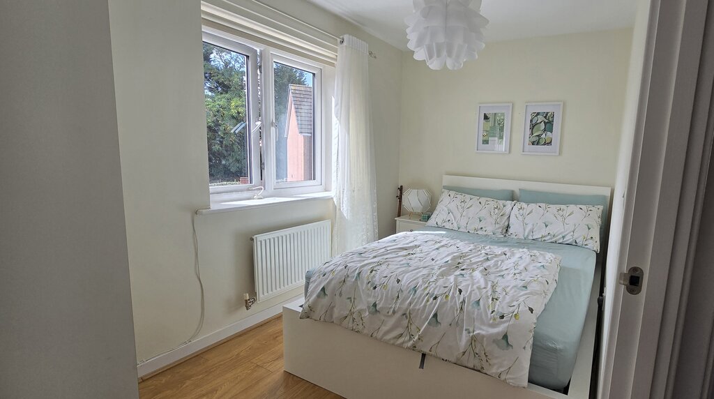 Photo 9 of Coventry property