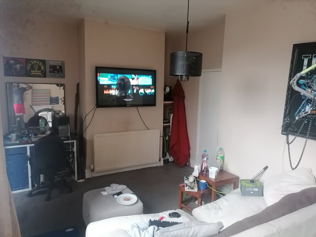 Photo 4 of Gateshead property
