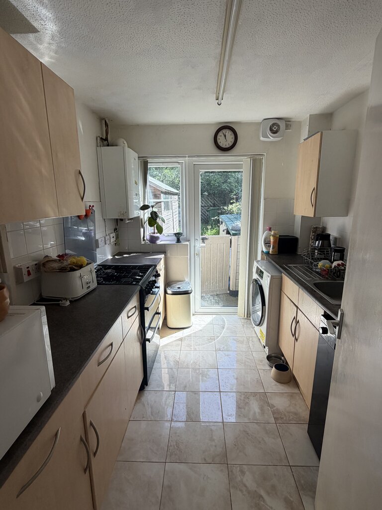 Photo 4 of Hemel Hempstead property