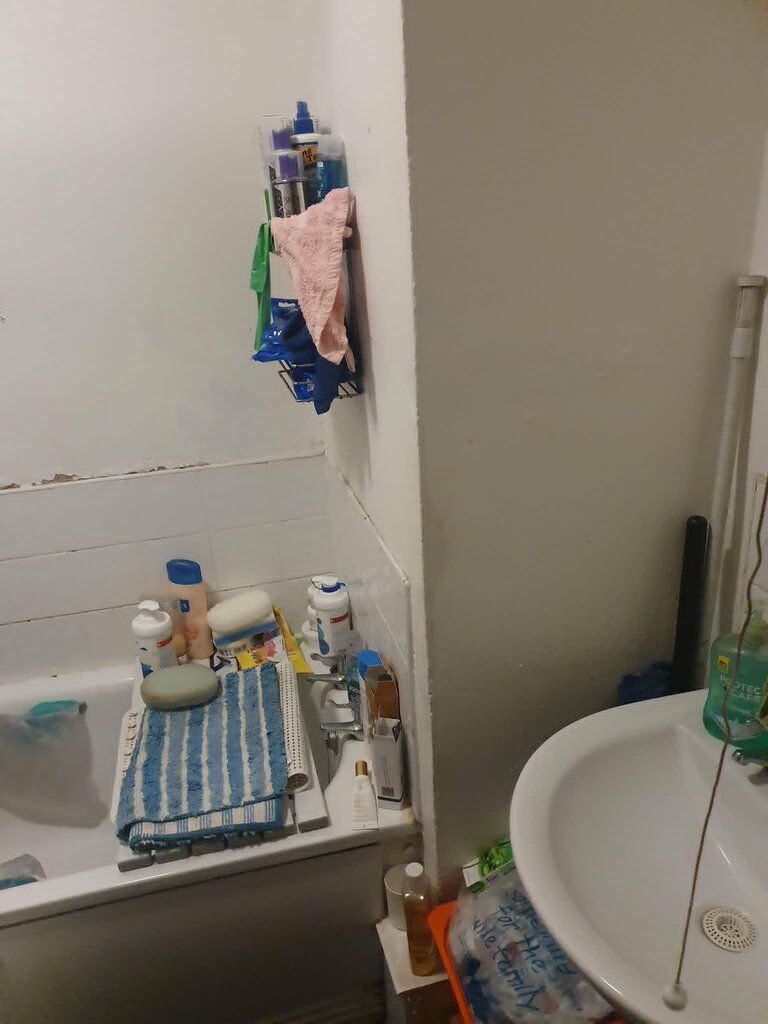 Photo 4 of Coventry property