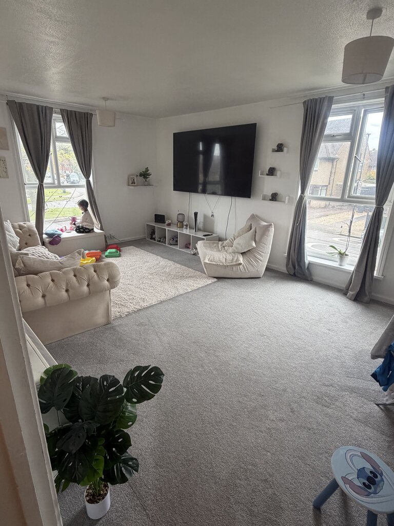 Photo 5 of Enfield property