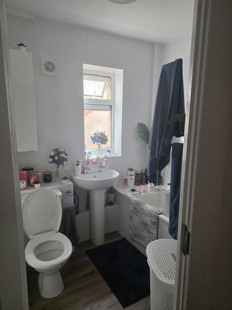 Photo 3 of Birmingham property