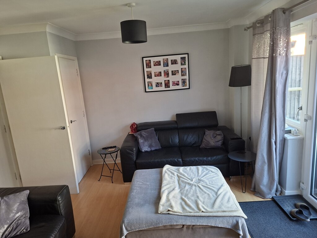 Photo 1 of Slough property