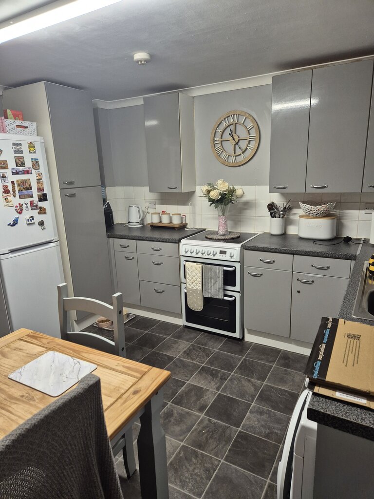 Photo 4 of Lowestoft property