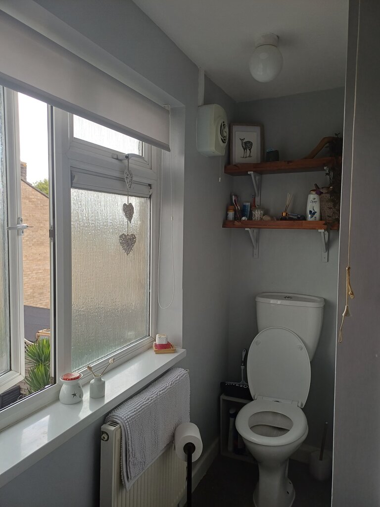 Photo 2 of Basildon property