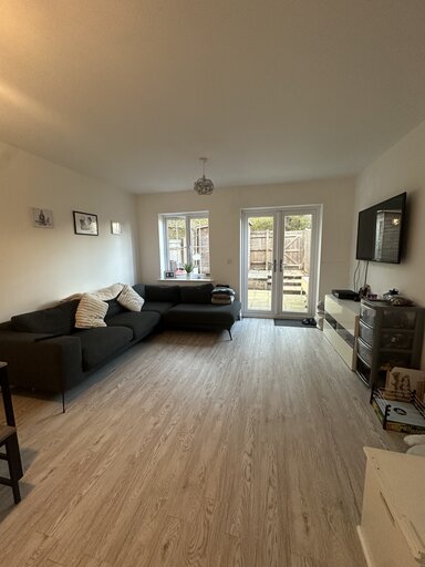 2 bed house