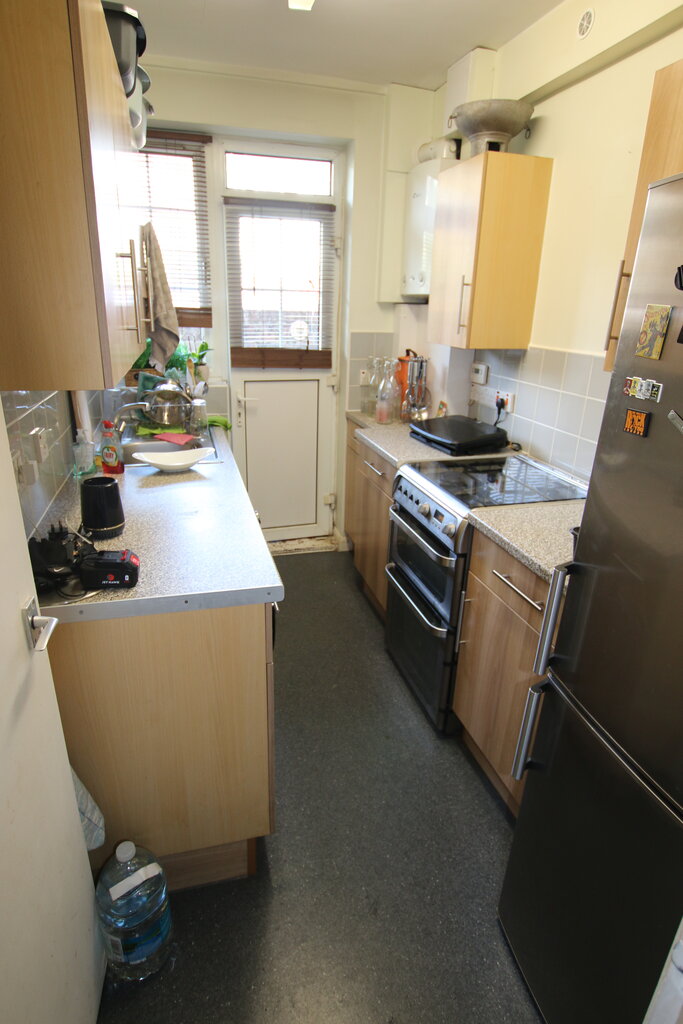 Photo 2 of London property