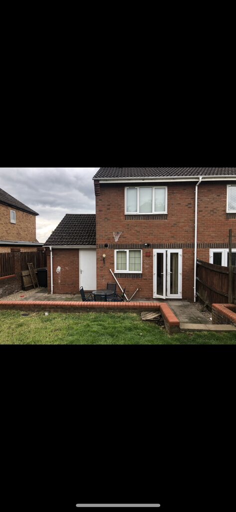 Photo 4 of Calcot Reading property