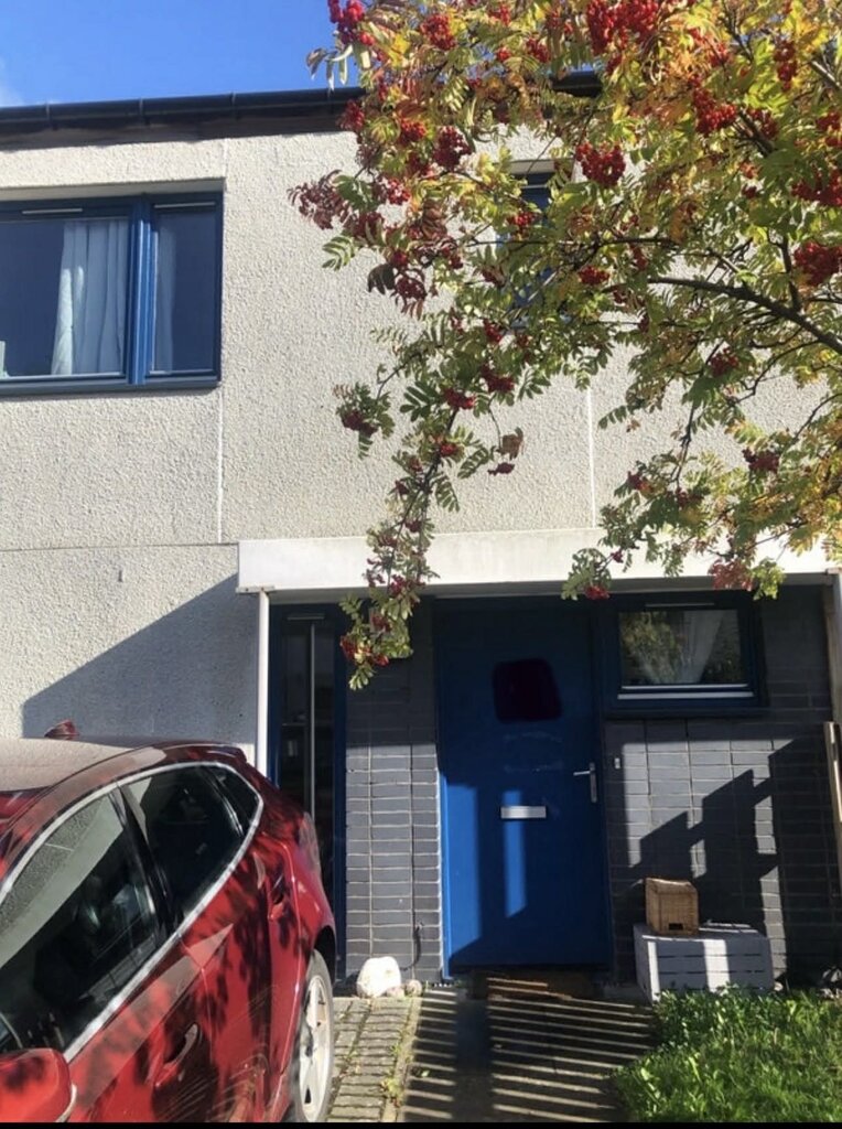 Photo 1 of Edinburgh property
