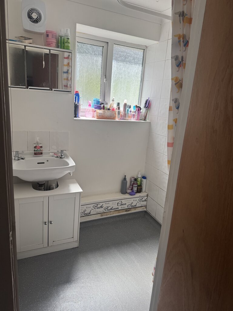 Photo 4 of Great Yarmouth property