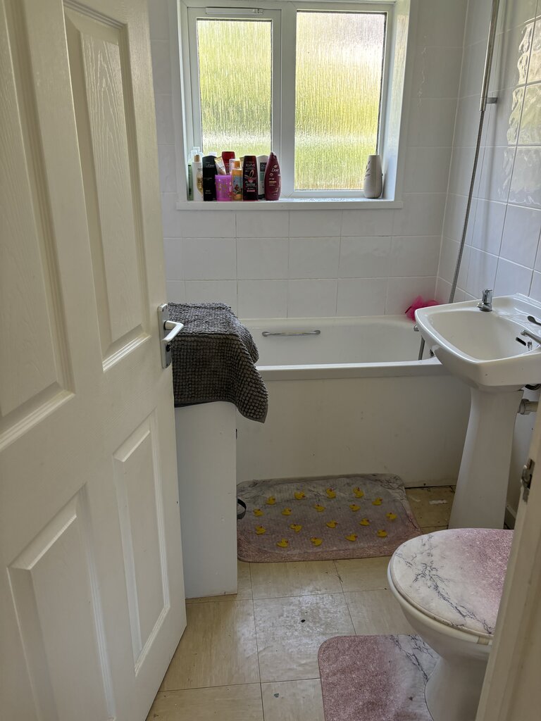 Photo 3 of Norwich property