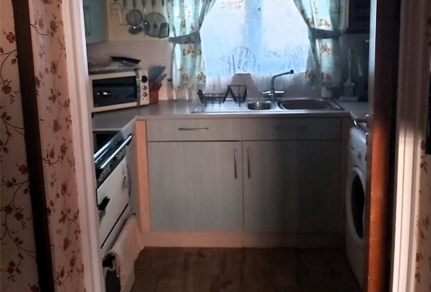 Photo 4 of Bungay property