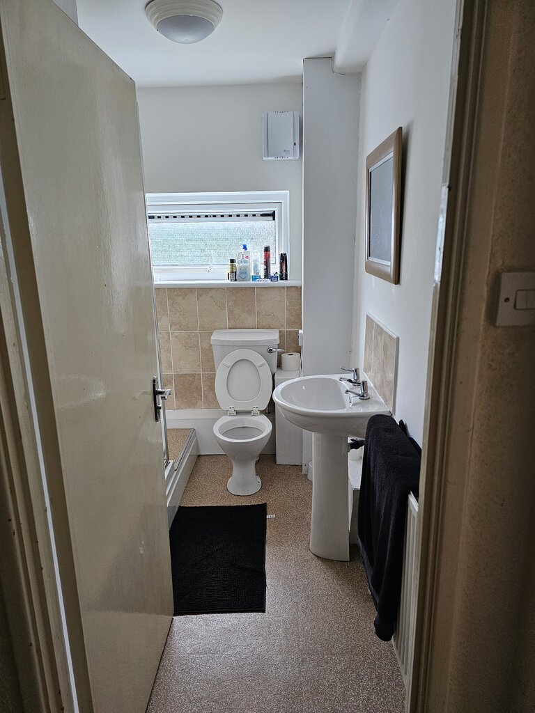 Photo 4 of Sheffield property