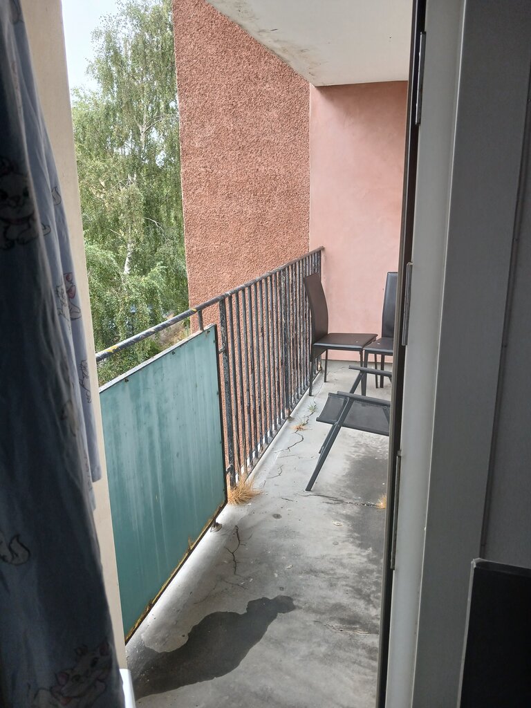 Photo 5 of Edinburgh property