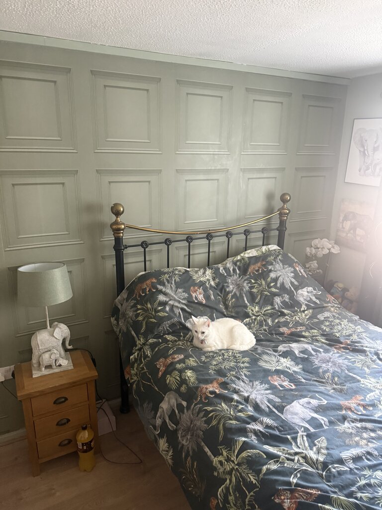 Photo 4 of Leeds property