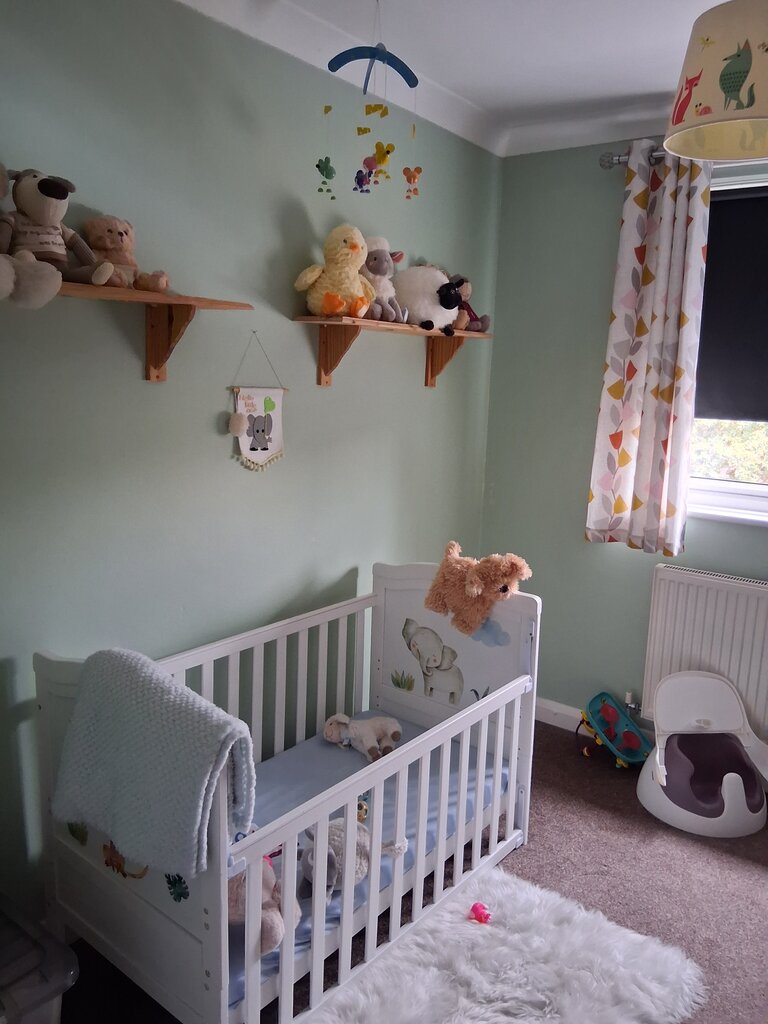 Photo 3 of Wakefield property