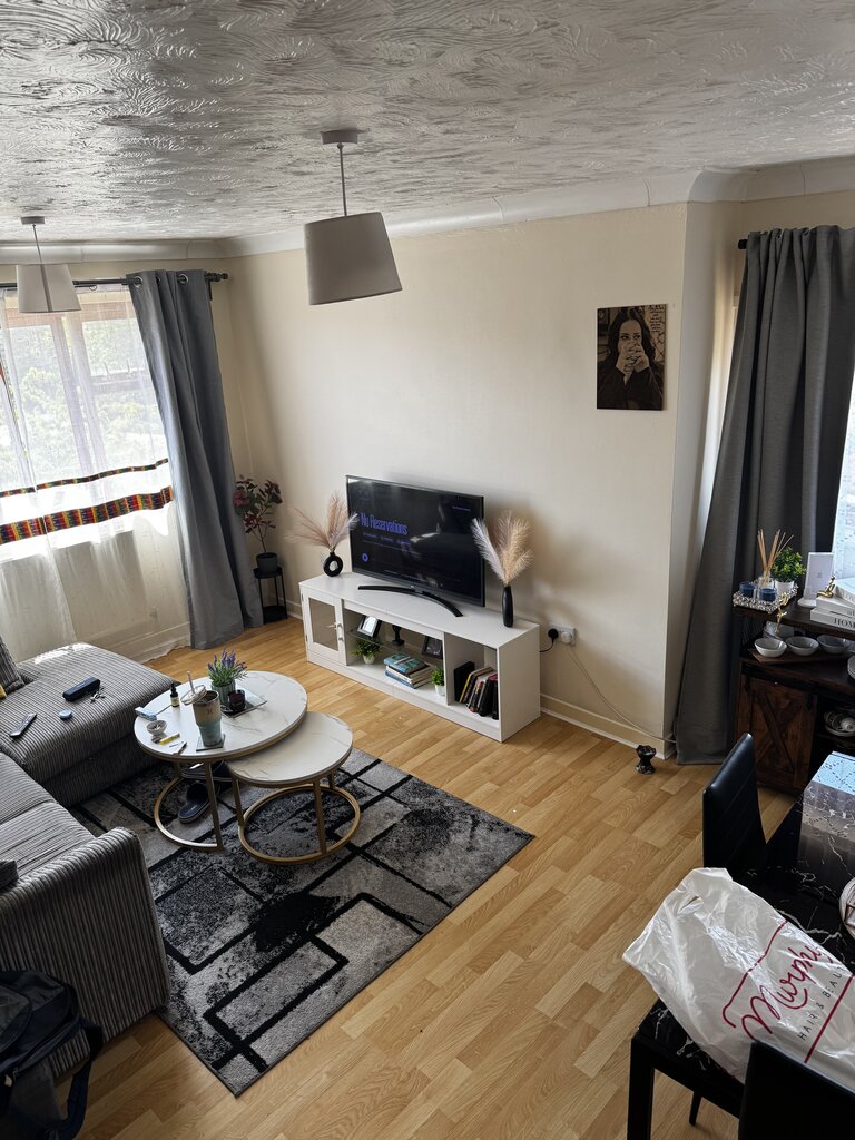 Photo 3 of Milton Keynes property