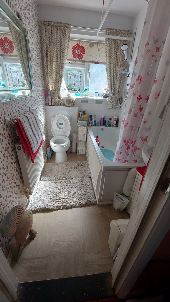 Photo 3 of Bury St. Edmunds property