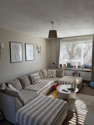 3 bed floor 1 maisonette