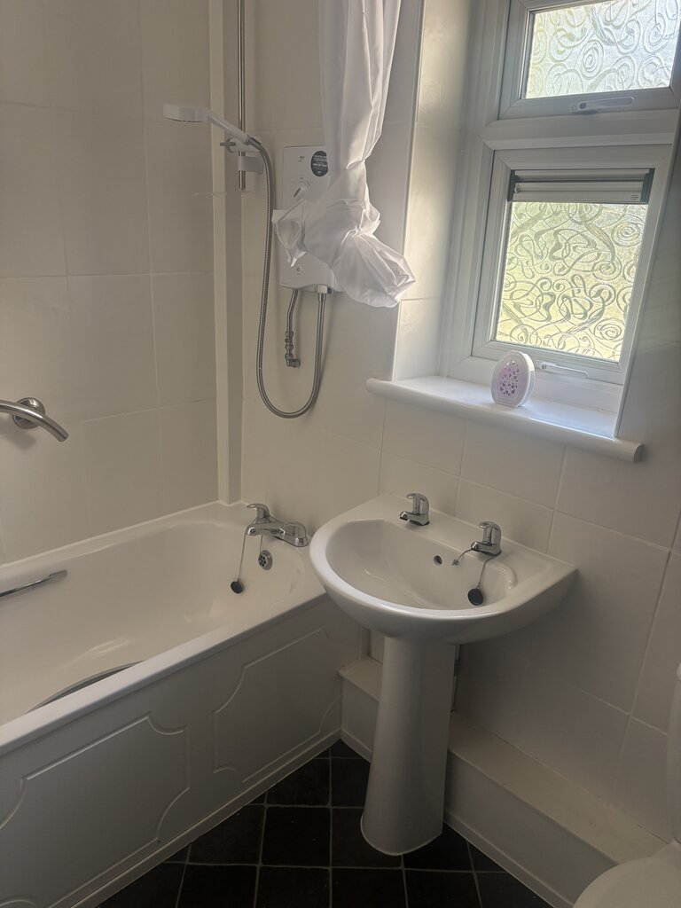 Photo 5 of Bacup property