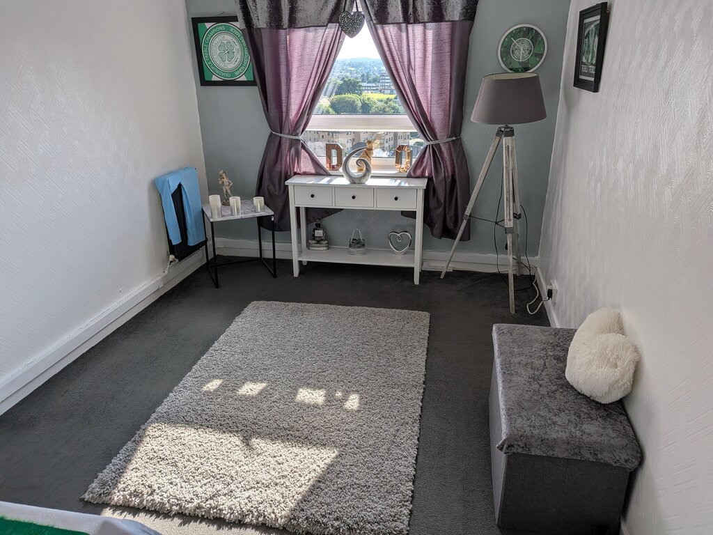 Photo 5 of Paisley property