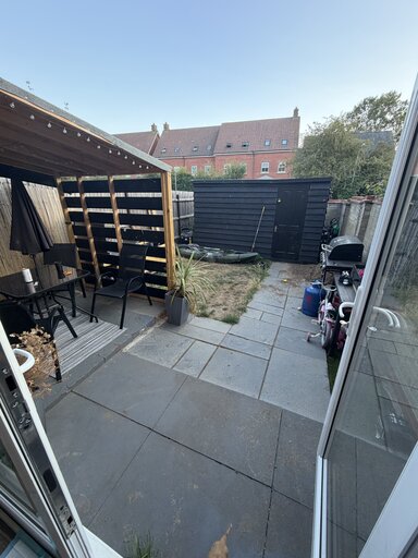 2 bed house