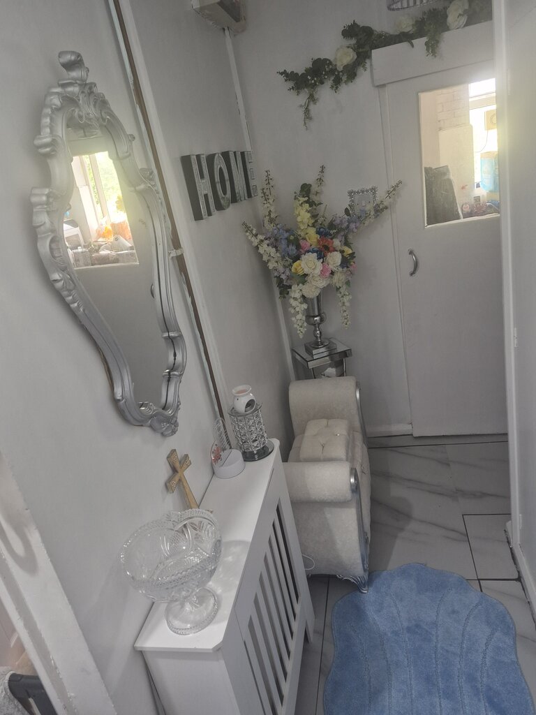Photo 3 of Robertsbridge property