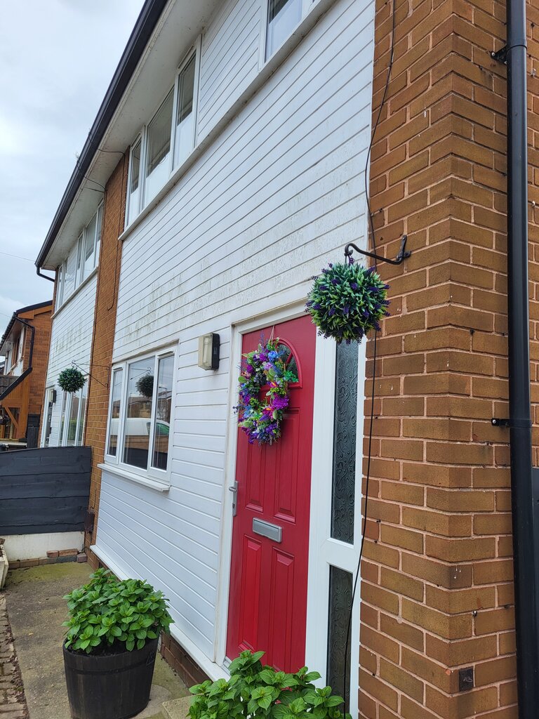 Photo 3 of Barnsley property