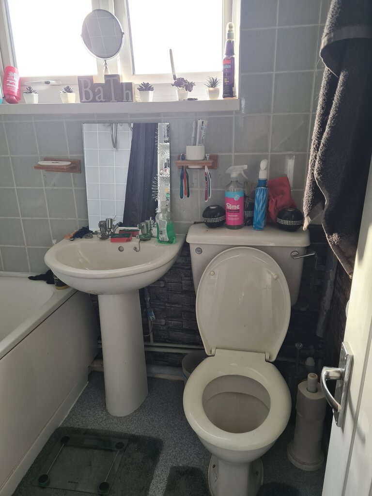 Photo 5 of Peterborough property