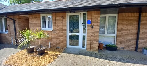 2 bed bungalow