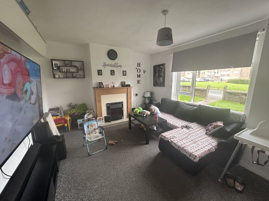 Photo 3 of Bradford property